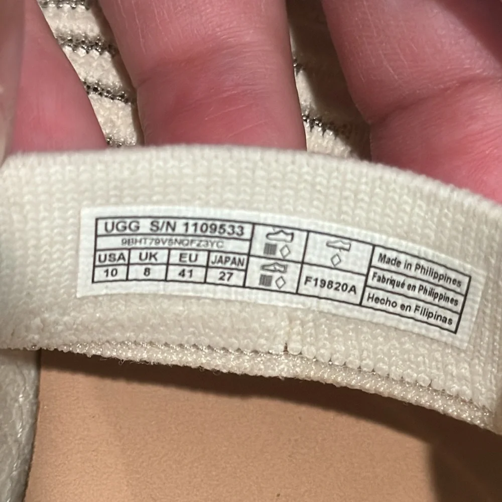 UGG Sammy Breeze Sneakers - Picture 11 of 12